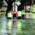 FLOOD VICTIMS RESCUED